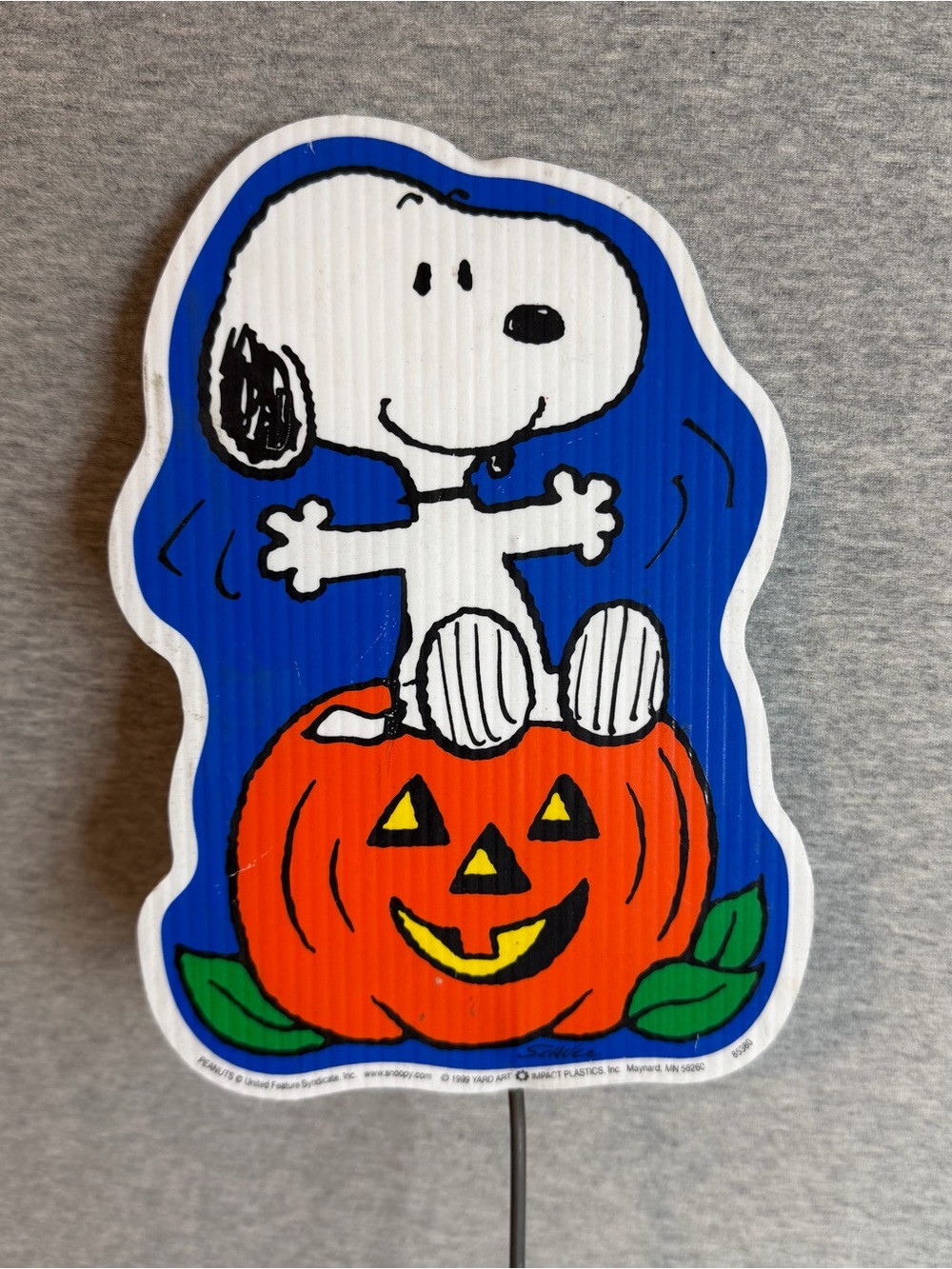 Vintage 1999 Snoopy Halloween Pumpkin Lawn Stake Plastic Yard Art Decoration